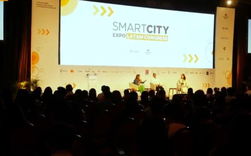 Smart City Expo Latam Congress stage and audience